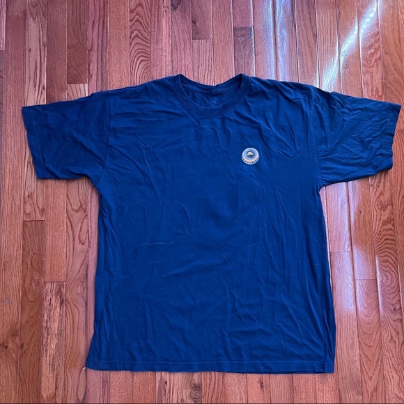 Graphic Tommy Bahama T-shirt - Picture 2 of 5